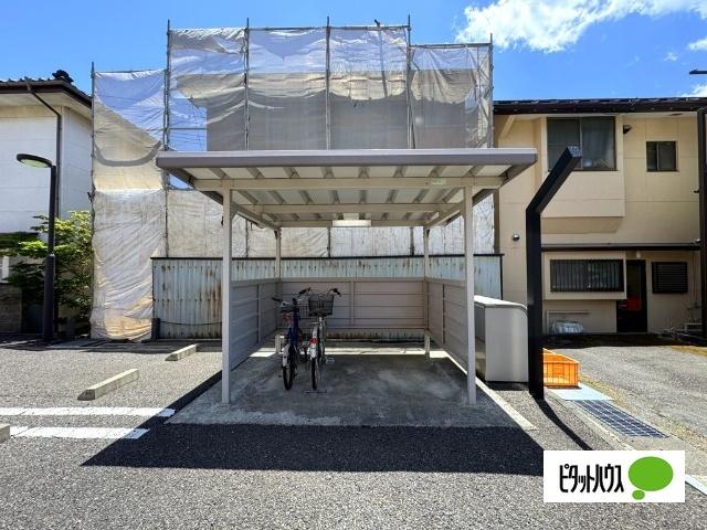 apartment 神明町３丁目