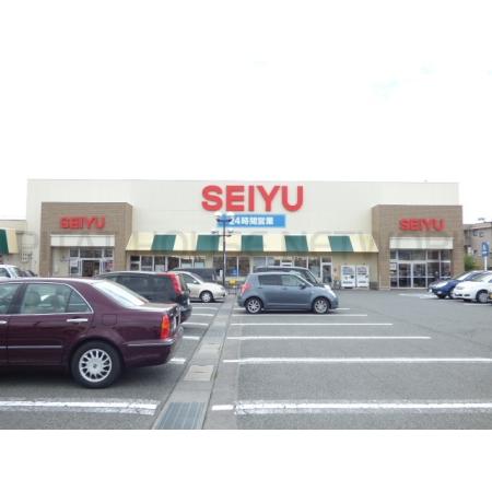西友日詰店：658m