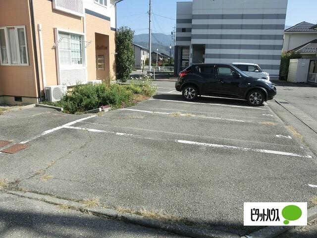 メゾンラフィーネ 物件画像