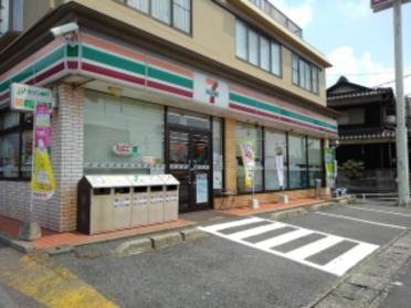 セブンイレブン新南陽市役所前店：200m