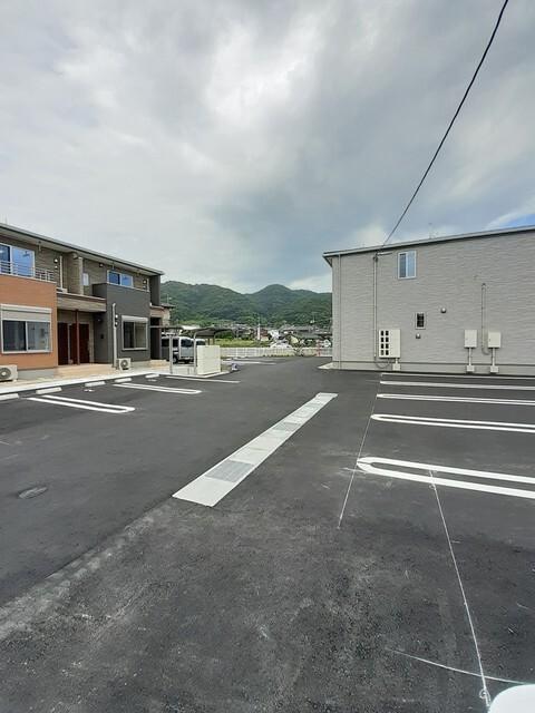 グレイス光（101） 駐車場