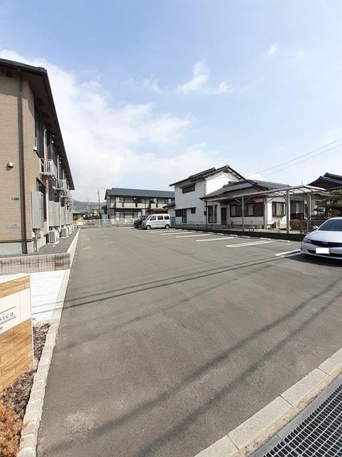 フォルシュ　ムジカ（104） 駐車場