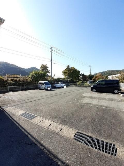 アルカディアＫ　Ⅰ（103） 駐車場