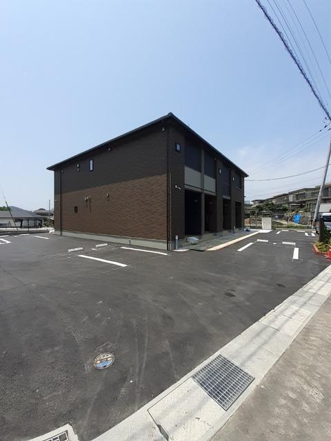Ｒｉｖｅｒｓｉｄｅ（103） 駐車場