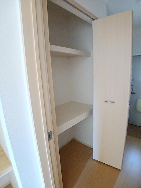 ソレイネ（101） 収納