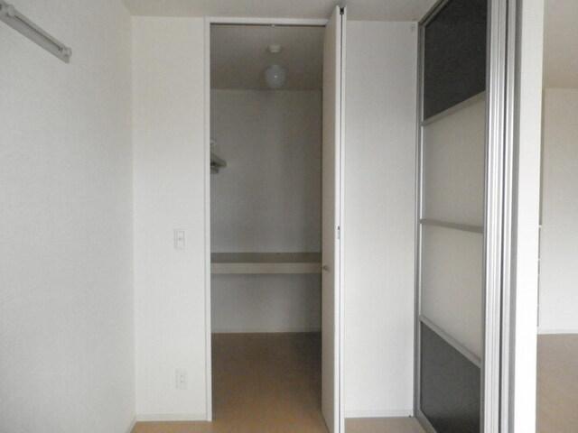パインフィールド（205） 部屋画像