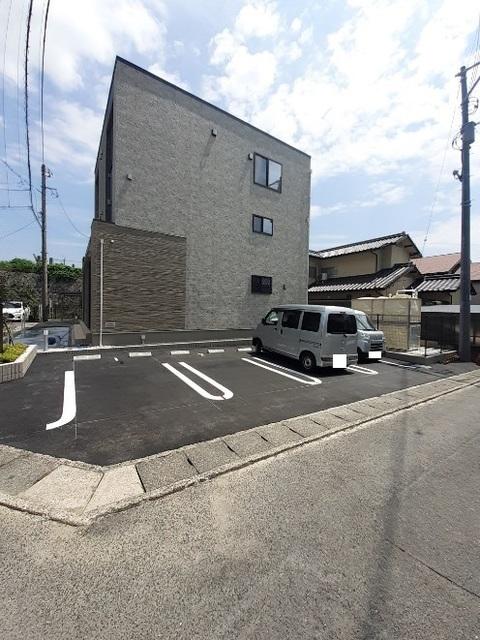 岐山グリーンハイツ（301） 駐車場