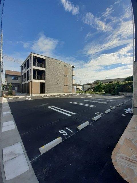 フィオーレ降松Ｍ＆Ｓ（101） 駐車場