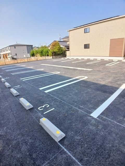 クレールガーデン　Ⅱ（103） 駐車場