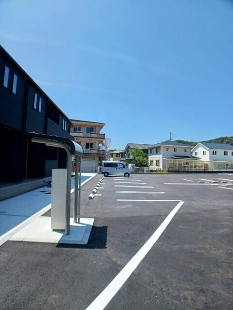 セリーンガーデン　Ⅲ（202） 駐車場
