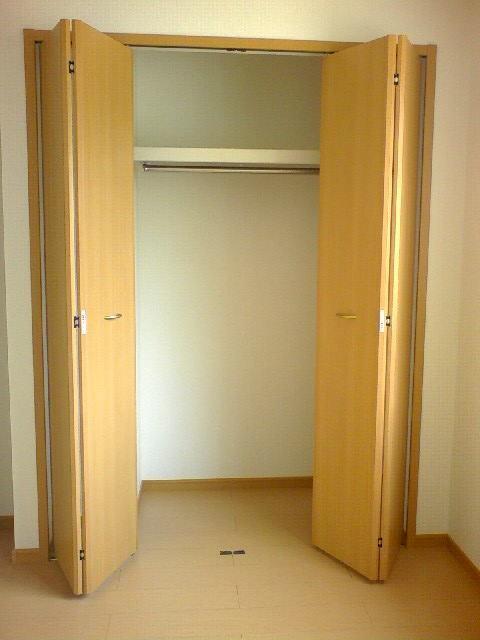 グリーン・メゾンＡ（103） 収納