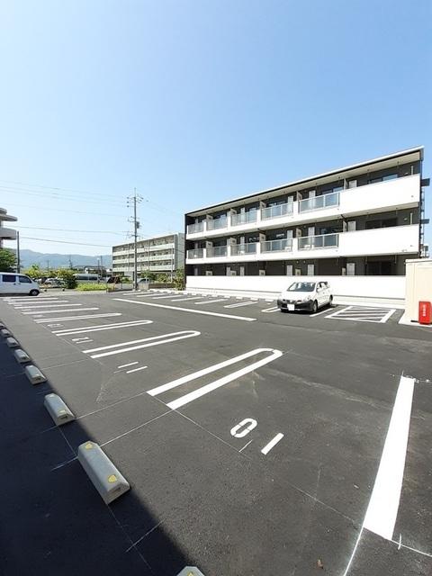 Ｂｏｓｃａｔｏ　Ｈ（203） 駐車場