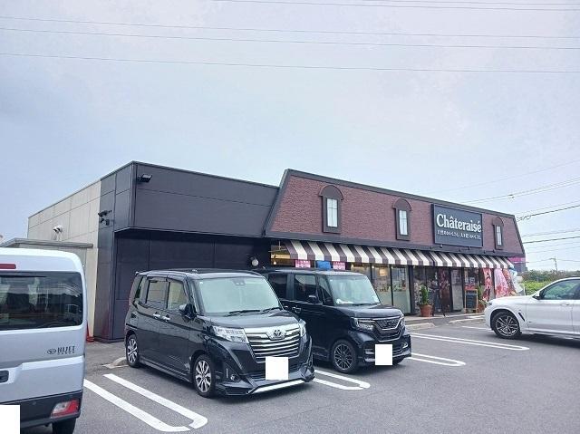 シャトレーゼ光店：900m