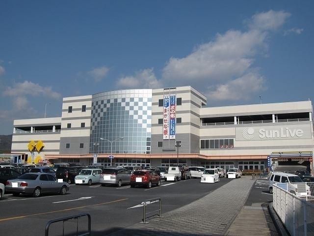 サンリブ下松店：200m
