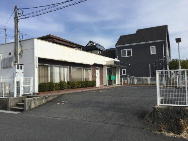 山口銀行虹ヶ丘出張所：584m