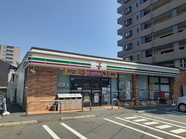 セブンイレブン周南岐山通店：450m
