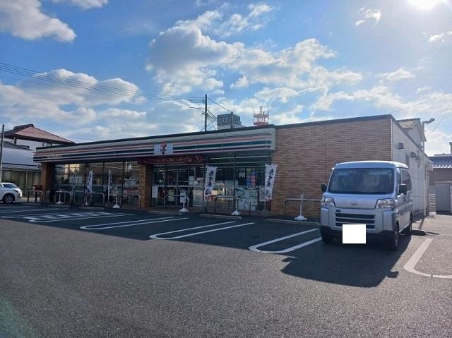 セブンイレブン周南代々木通店：300m