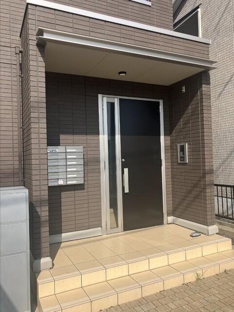 ウィルコート望町（102） エントランス