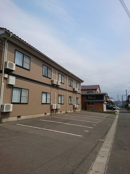 T・Iペアハウス 物件画像