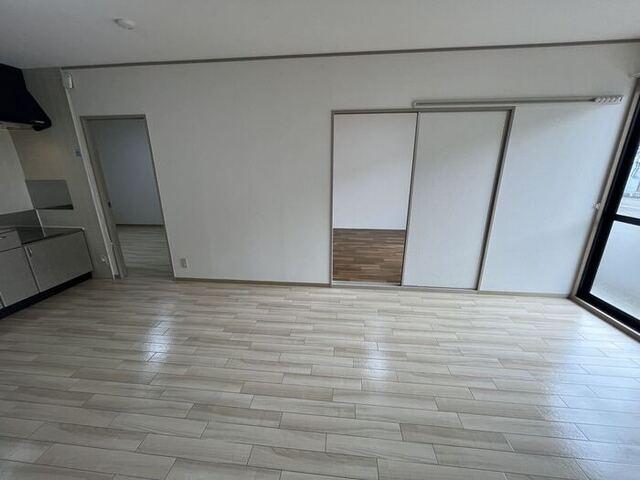 シャトレー･ワタナベ（102） 部屋画像