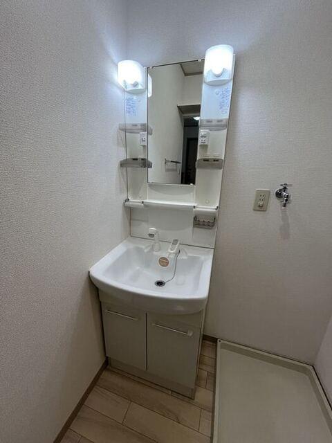 シャトレー･ワタナベ（102） 部屋画像