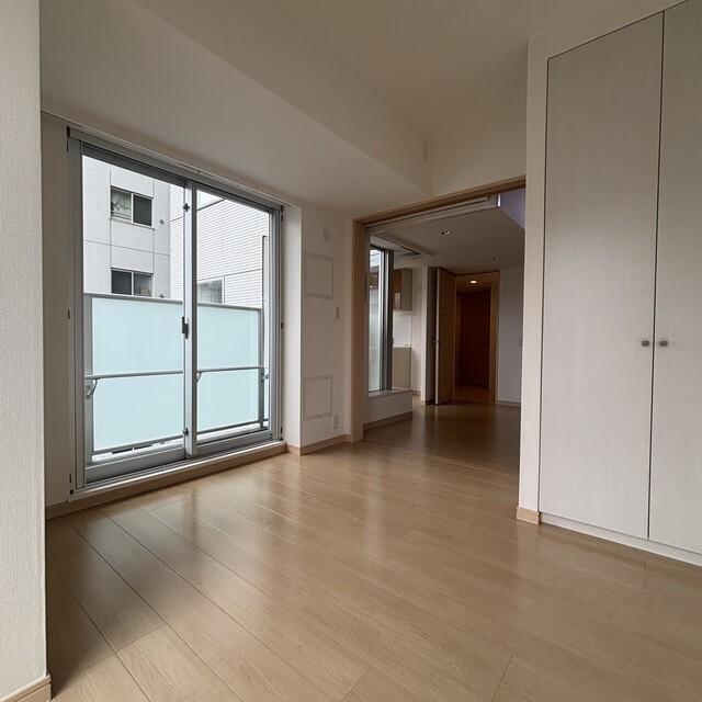 Ｗｈｉｔｅ　Ｔｏｗｅｒ　Ｈａｍａｍａｔｓｕｃｈｏ（702） 部屋画像