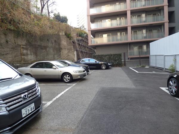 中銀高輪マンシオン 駐車場