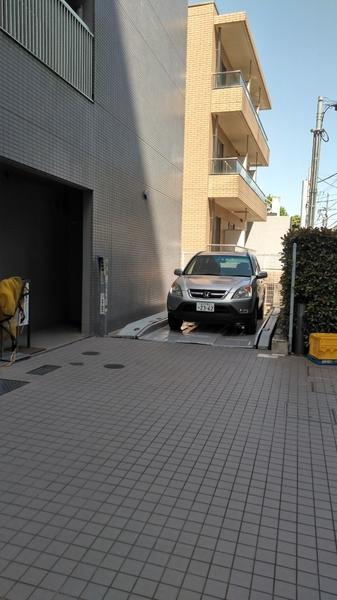 トゥールブランシュ麻布 駐車場
