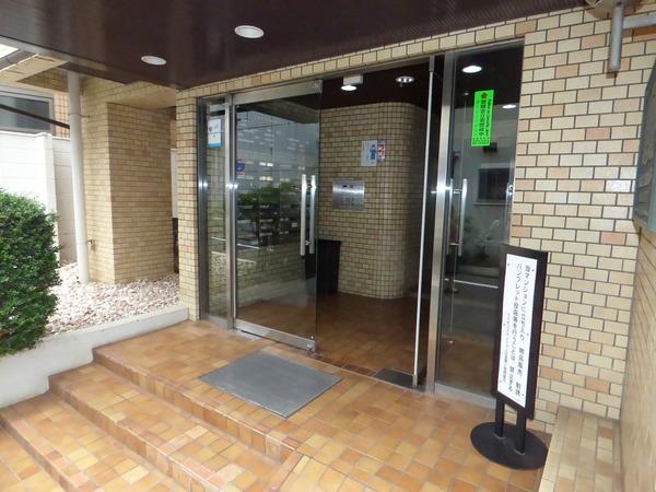 ライオンズマンション白金第3 エントランス