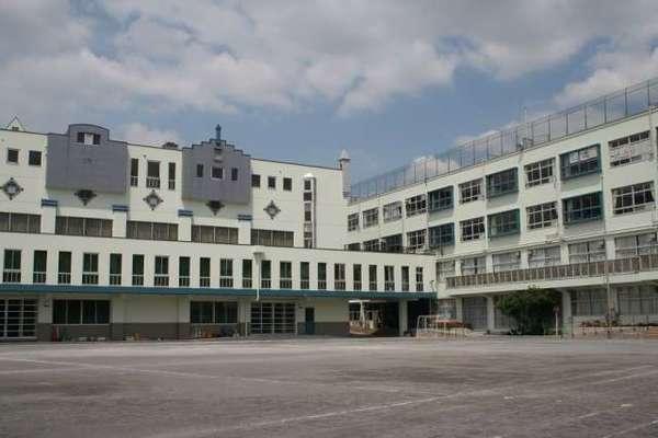 中学校