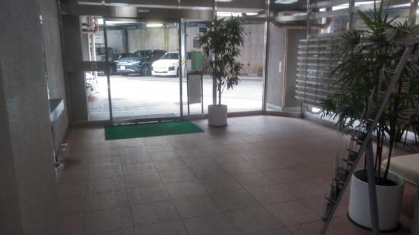 新池田山マンション ロビー