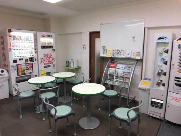 ハイホーム本陣 ロビー
