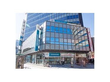 三井住友信託銀行上野中央支店：227m