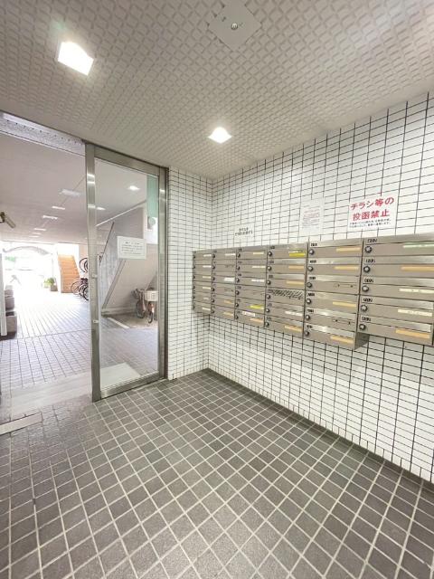 東急ドエルアルス鶯谷（608）  ロビー
