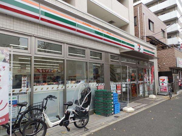 セブンイレブン横浜白妙町2丁目店：172m