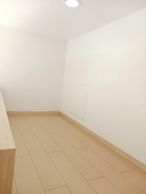 グラシア瀬谷（202） 室内