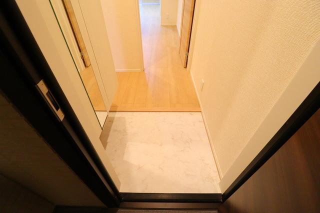 Villa Glycine（305） 玄関