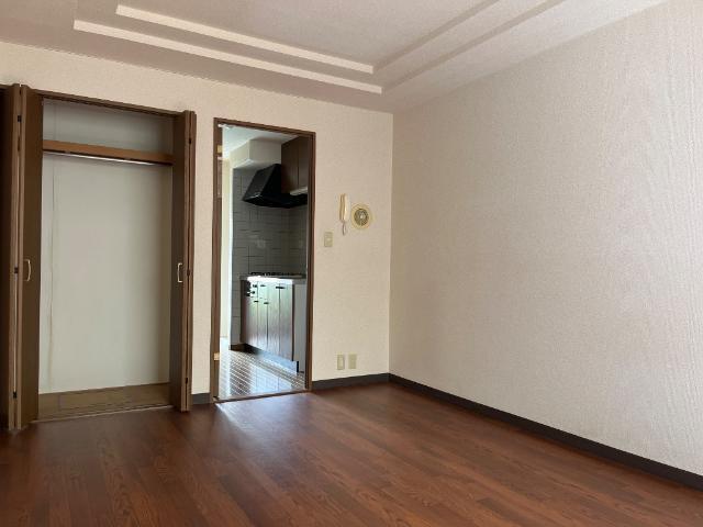 ロズウェルシブヤ 部屋画像