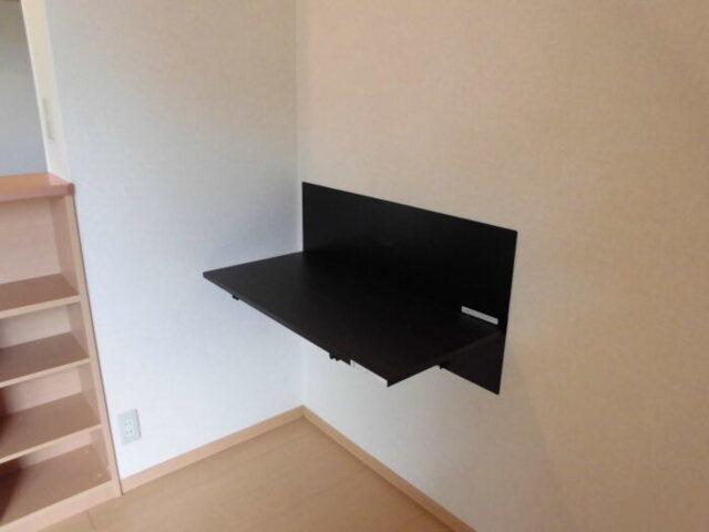 メゾン・アムール　弐番館（101） 部屋画像