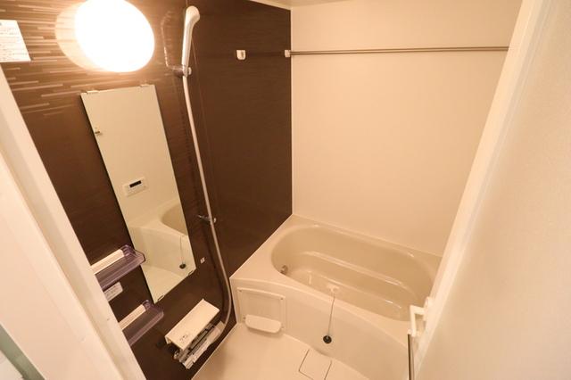 ゲートレジデンス鶴見（305） 部屋画像