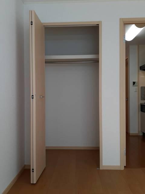 ロングＫＡＫＵＲＡ（101） 収納