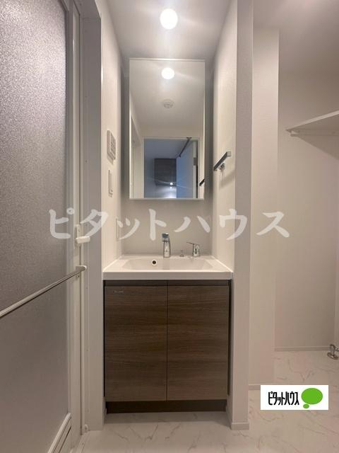 エストゥルース横浜蒔田 部屋画像