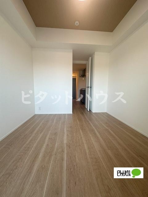 エストゥルース横浜蒔田 部屋画像