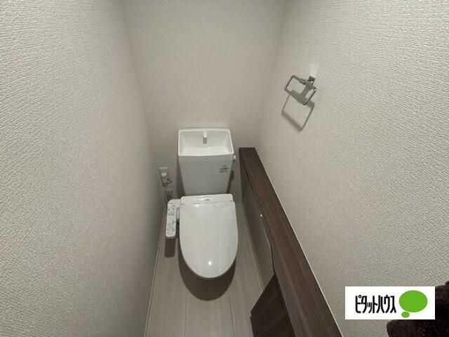 横浜市港南区大久保アパート トイレ