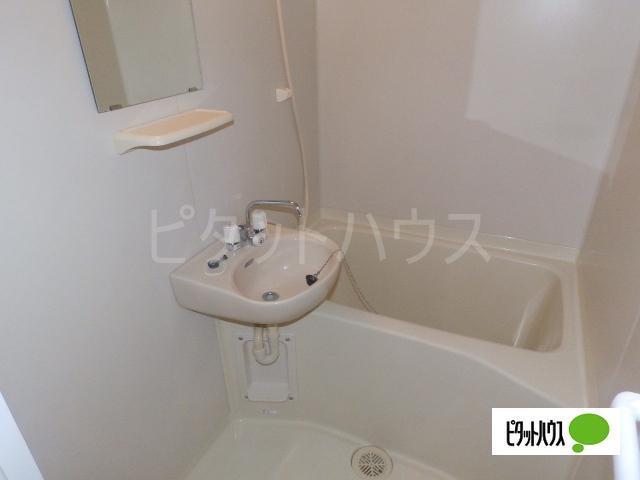 タスティ大通り公園 部屋画像