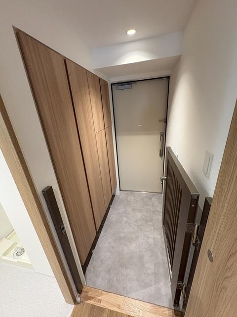 リーラ横浜川和町（0906） 玄関