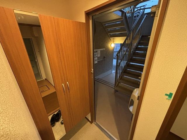 パストラル（105） 玄関