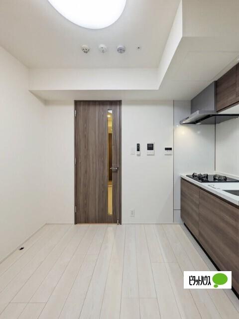 S-RESIDENCE横濱吉野町burgeon リビング