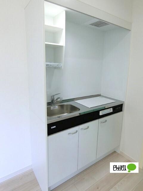 横浜市保土ケ谷区瀬戸ケ谷町アパート キッチン
