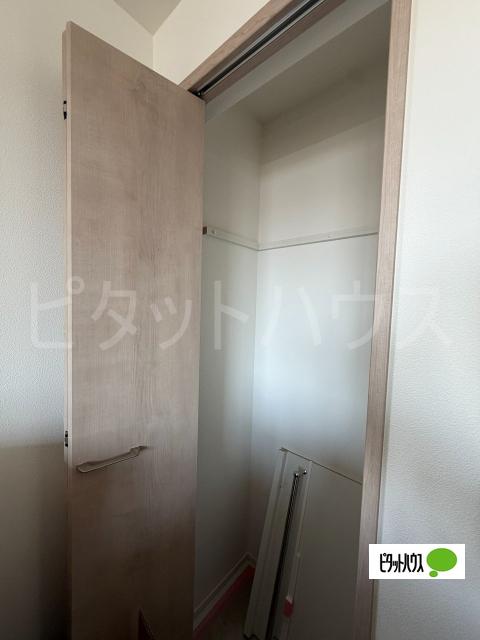 α parks hills 部屋画像
